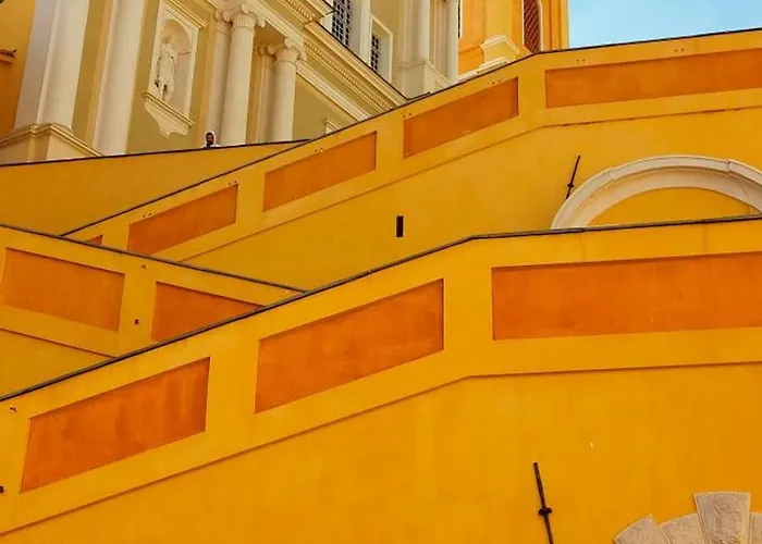 La Barca De La Vieille 2 *