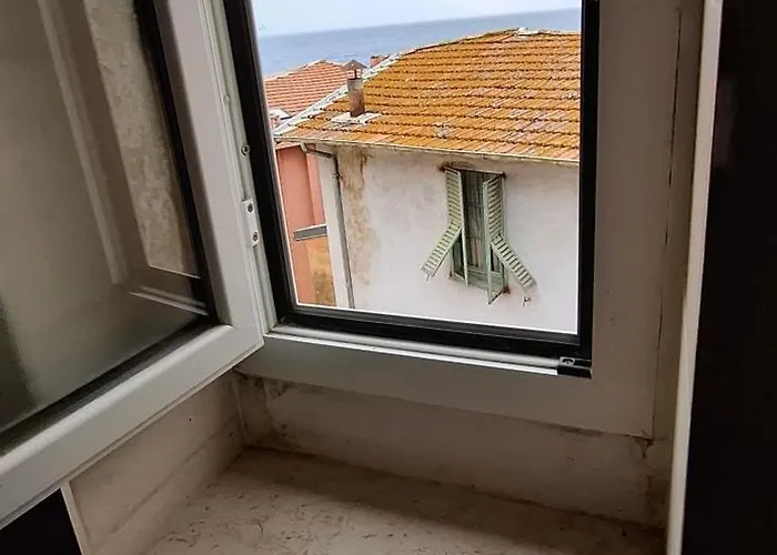 La Barca De La Vieille 2