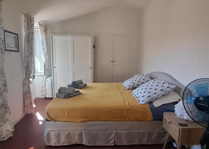 La Barca De La Vieille 2 * Menton